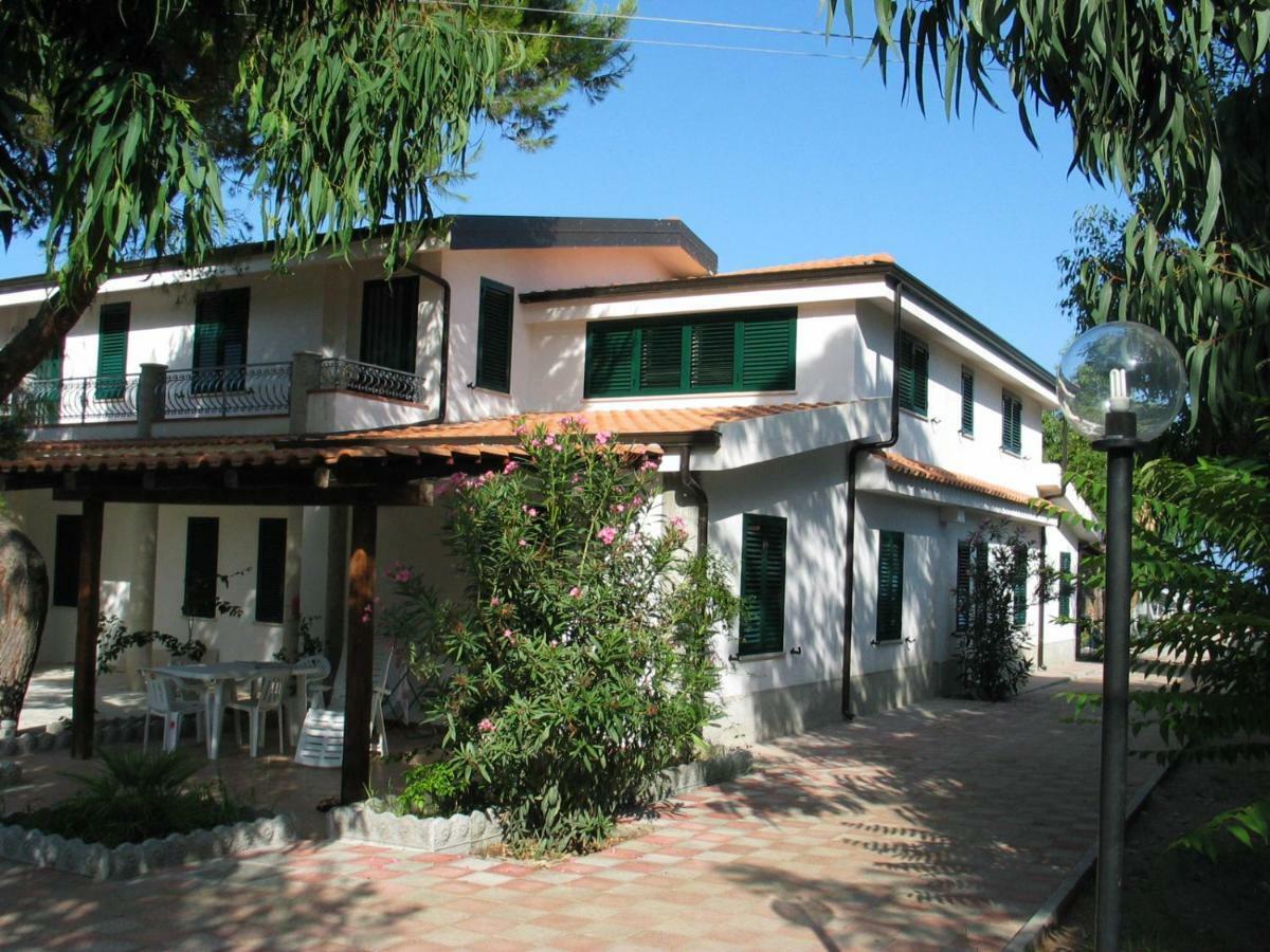 Baia Di Zambrone公寓式酒店 外观 照片